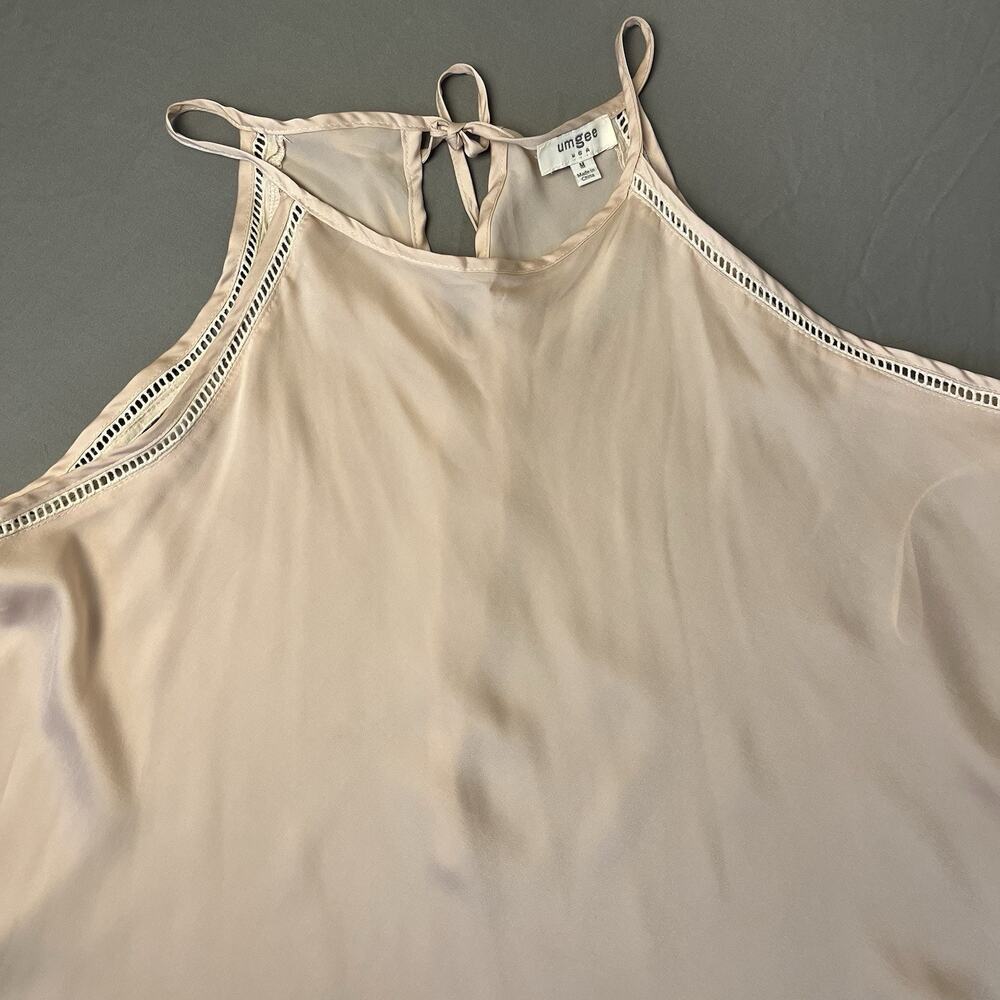 UMGEE Satin Medium Lace Trim Back Tie Ruffle Tan/Cream Top - Picture 5 of 9
